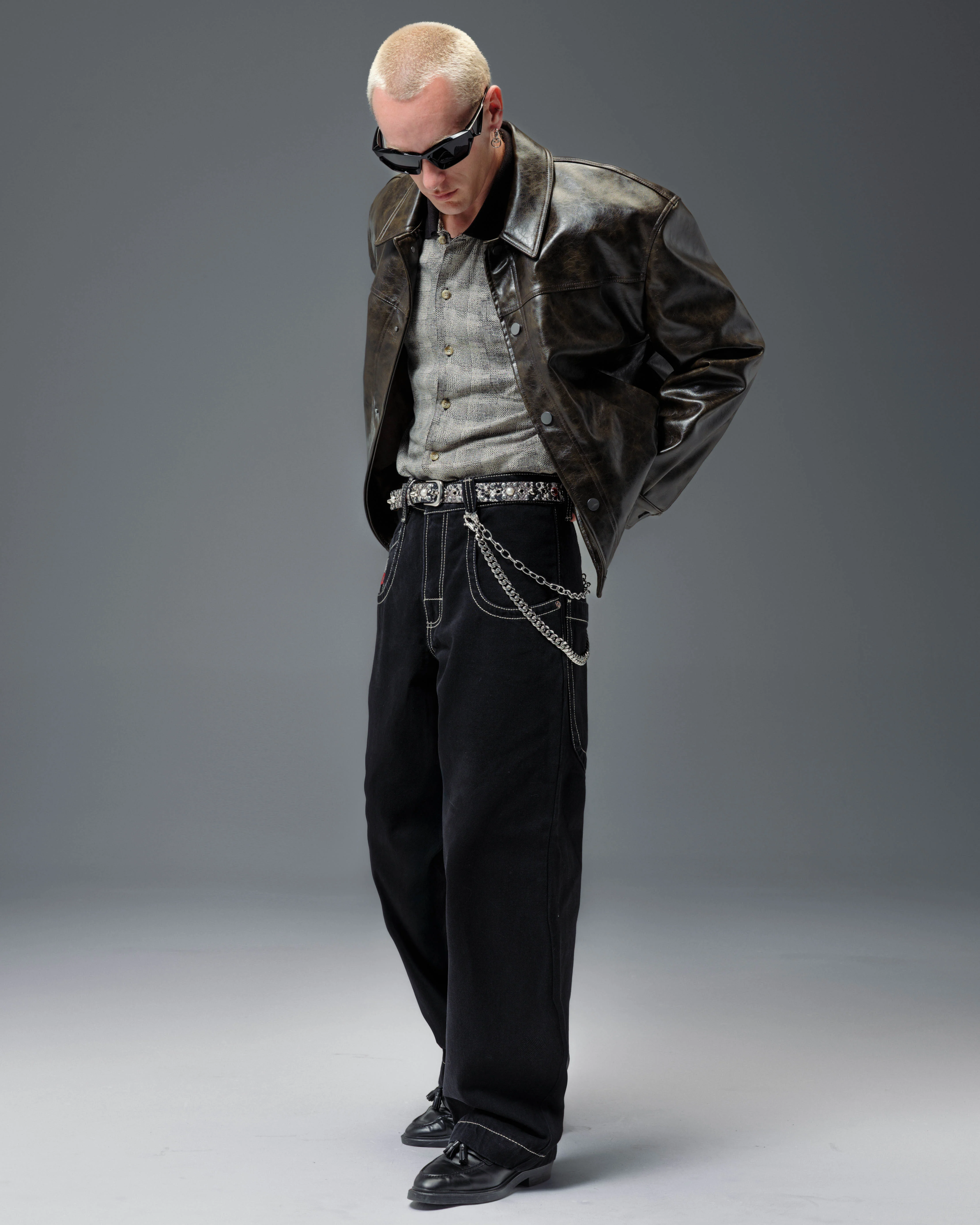 169 Low Down. 20". Jet Black. - Image 3