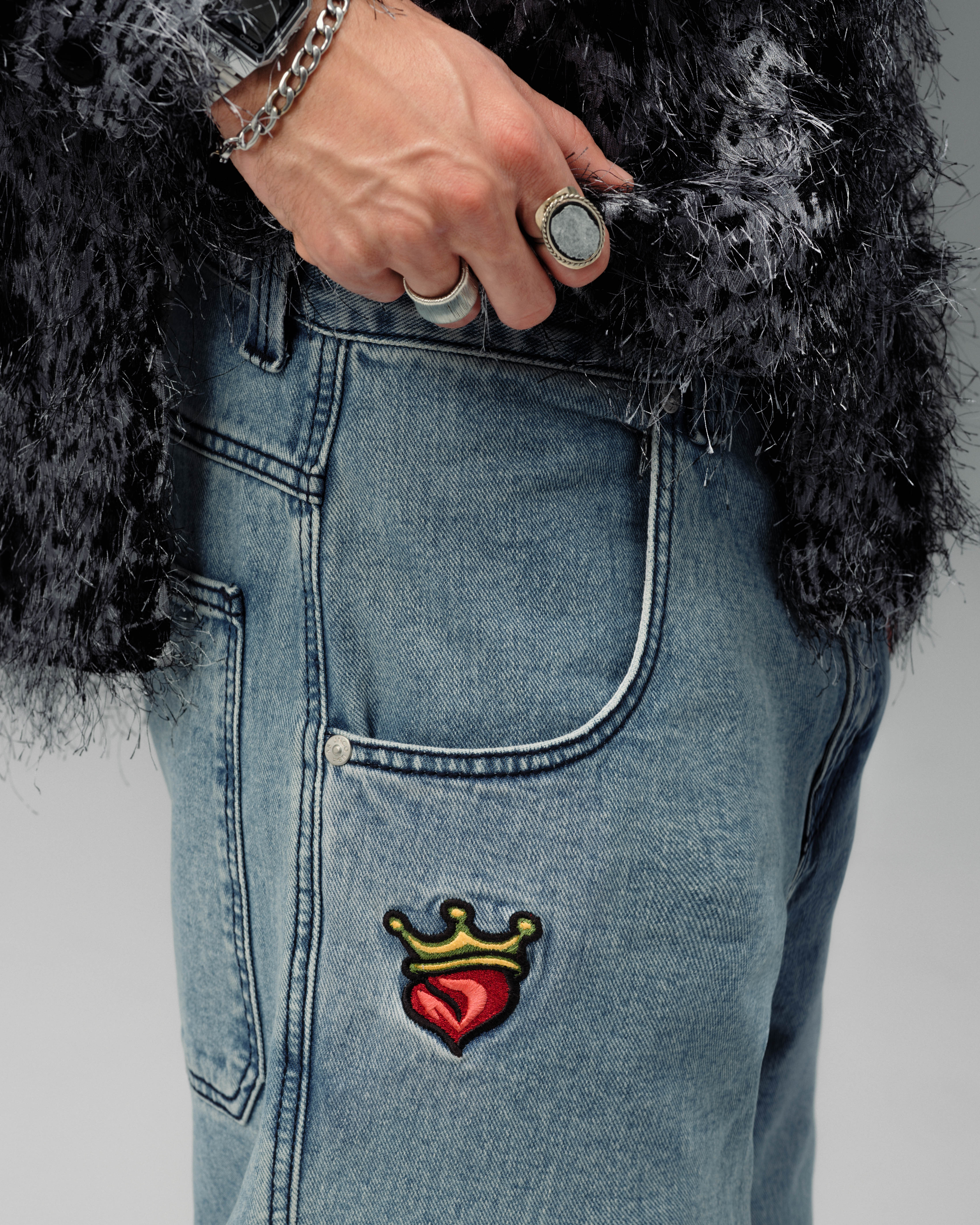 179 Pipes. 23". Antique. - Image 8