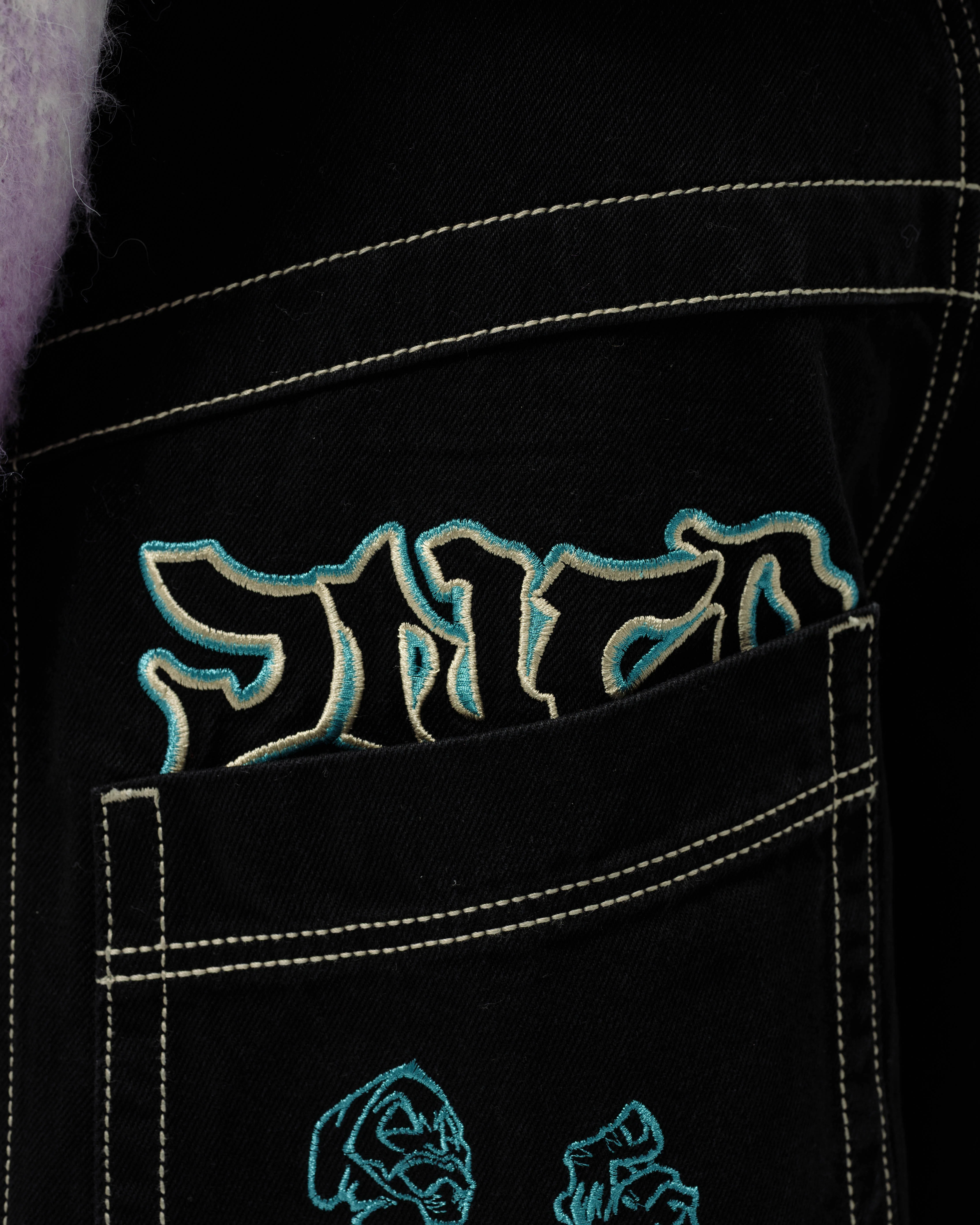 Artistical Uprising. 26". Jet Black. - Image 10