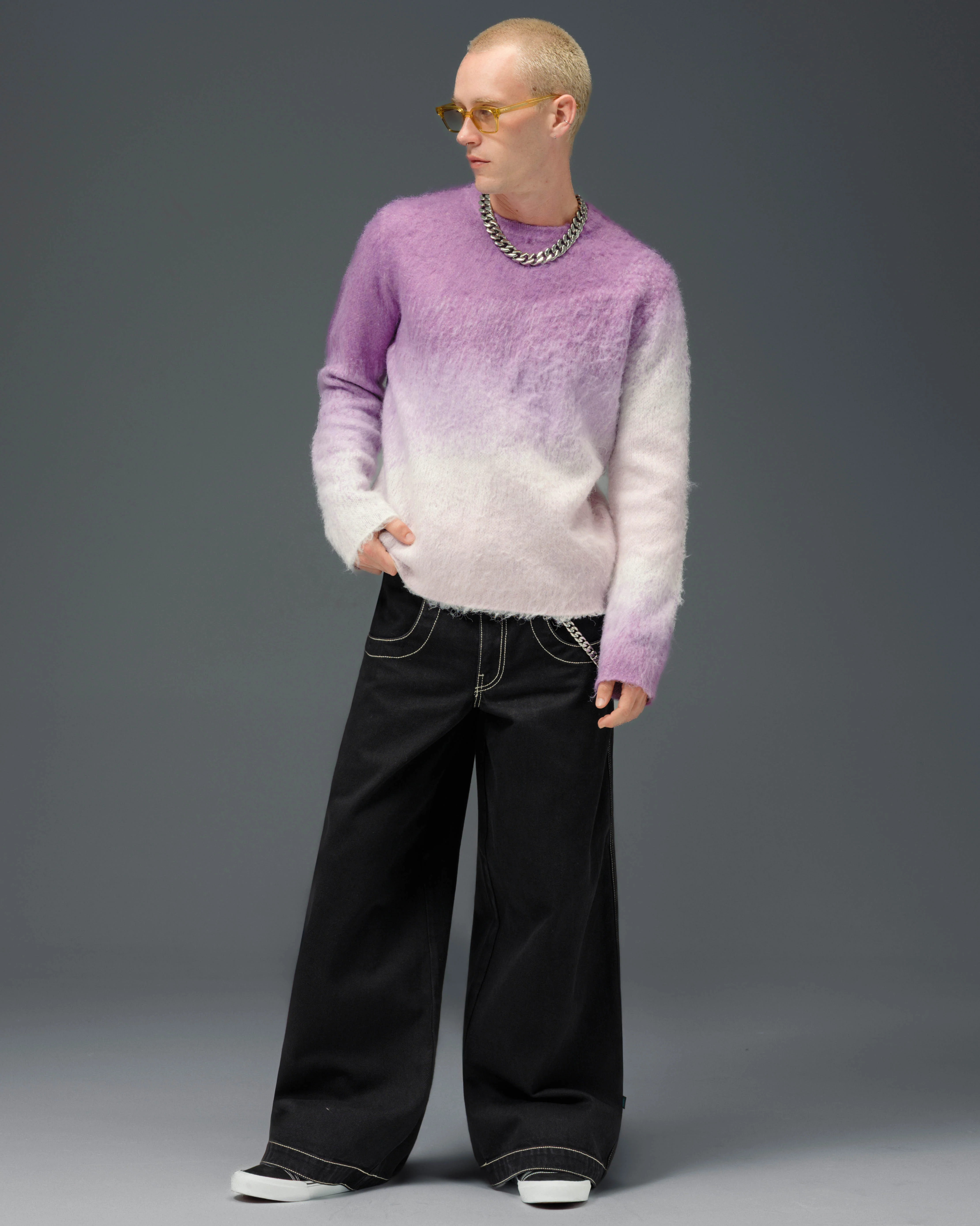 Artistical Uprising. 26". Jet Black. - Image 3