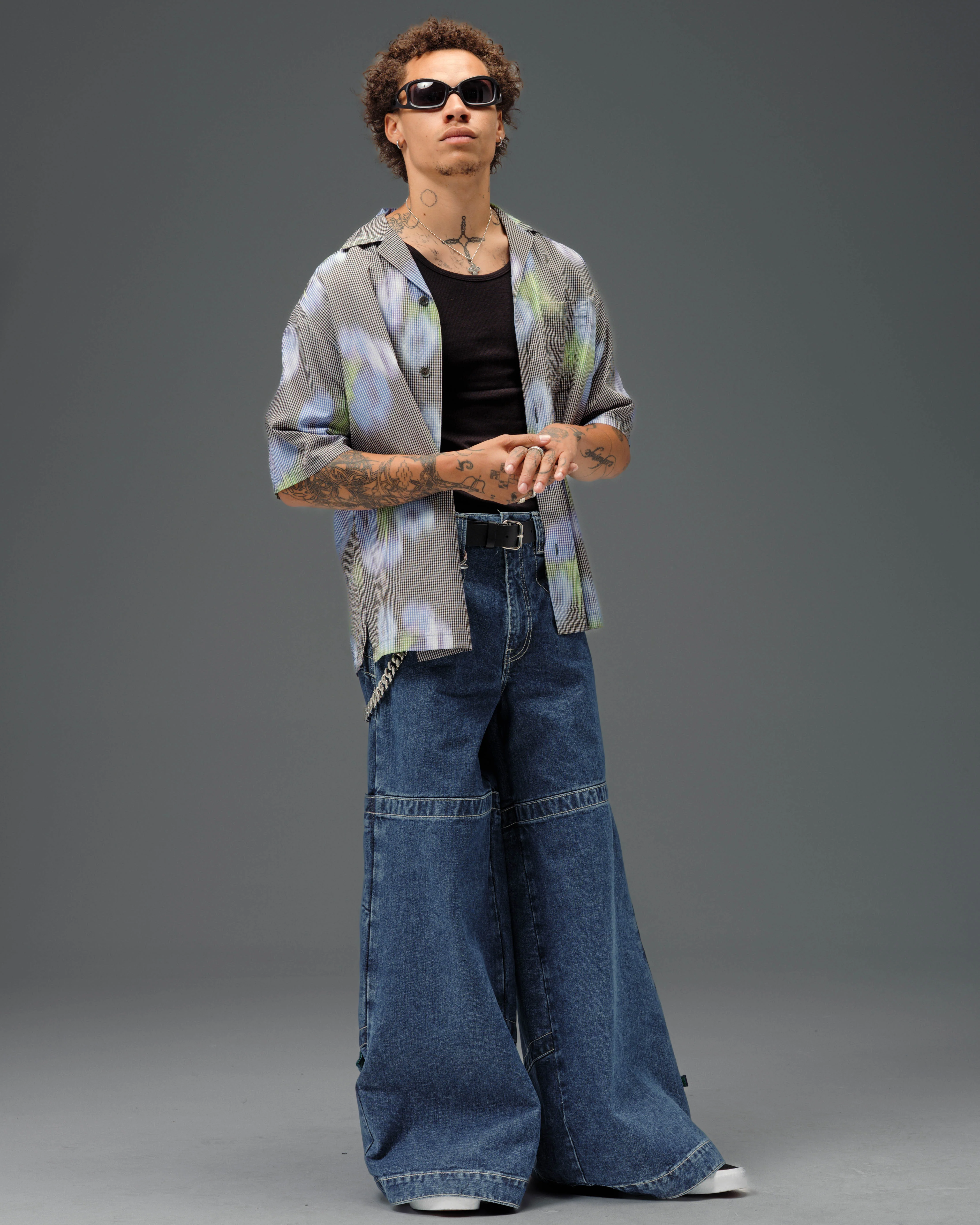 Hangin'. 34". Dark Stone. - Image 10