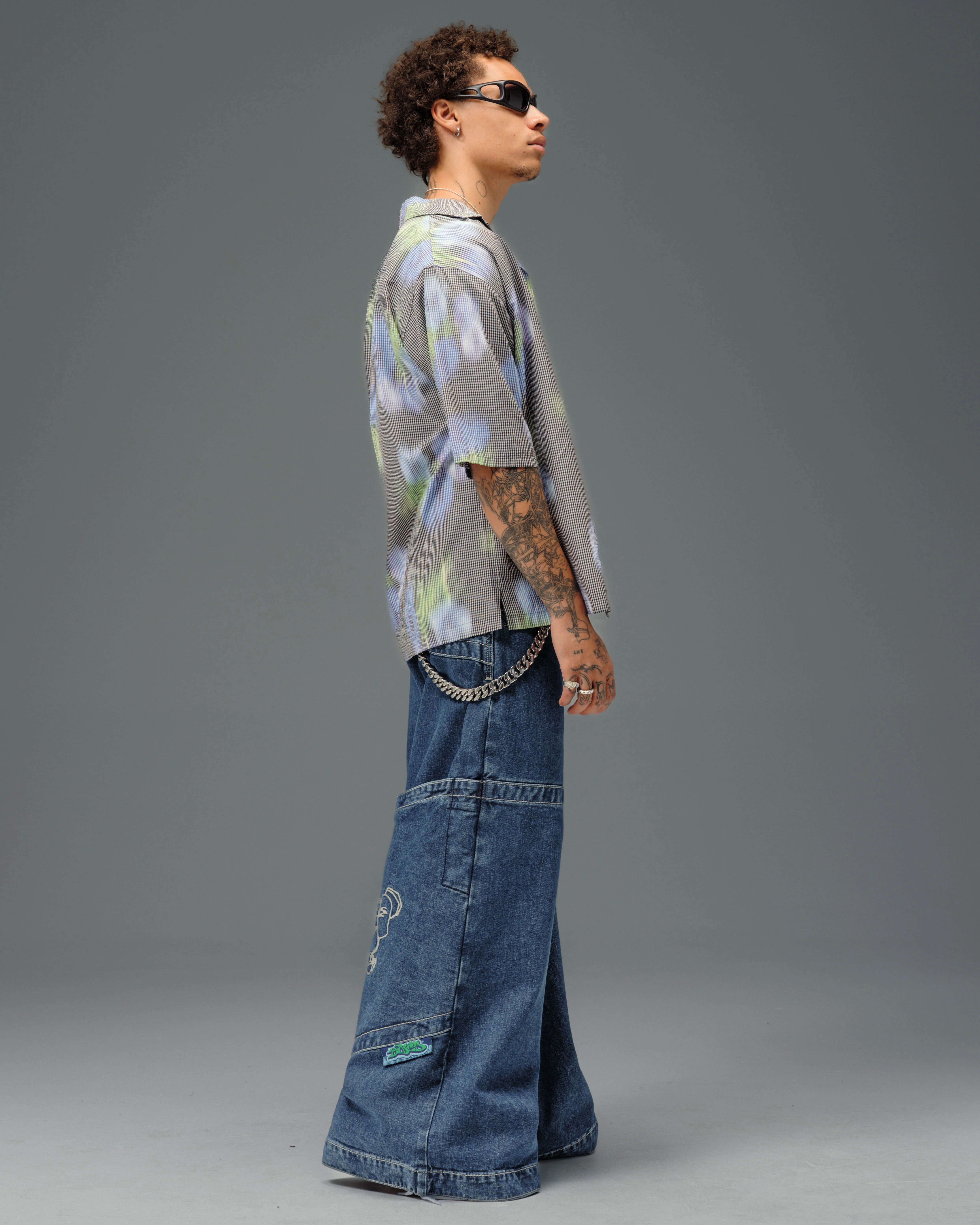 Hangin'. 34". Dark Stone. - Image 8