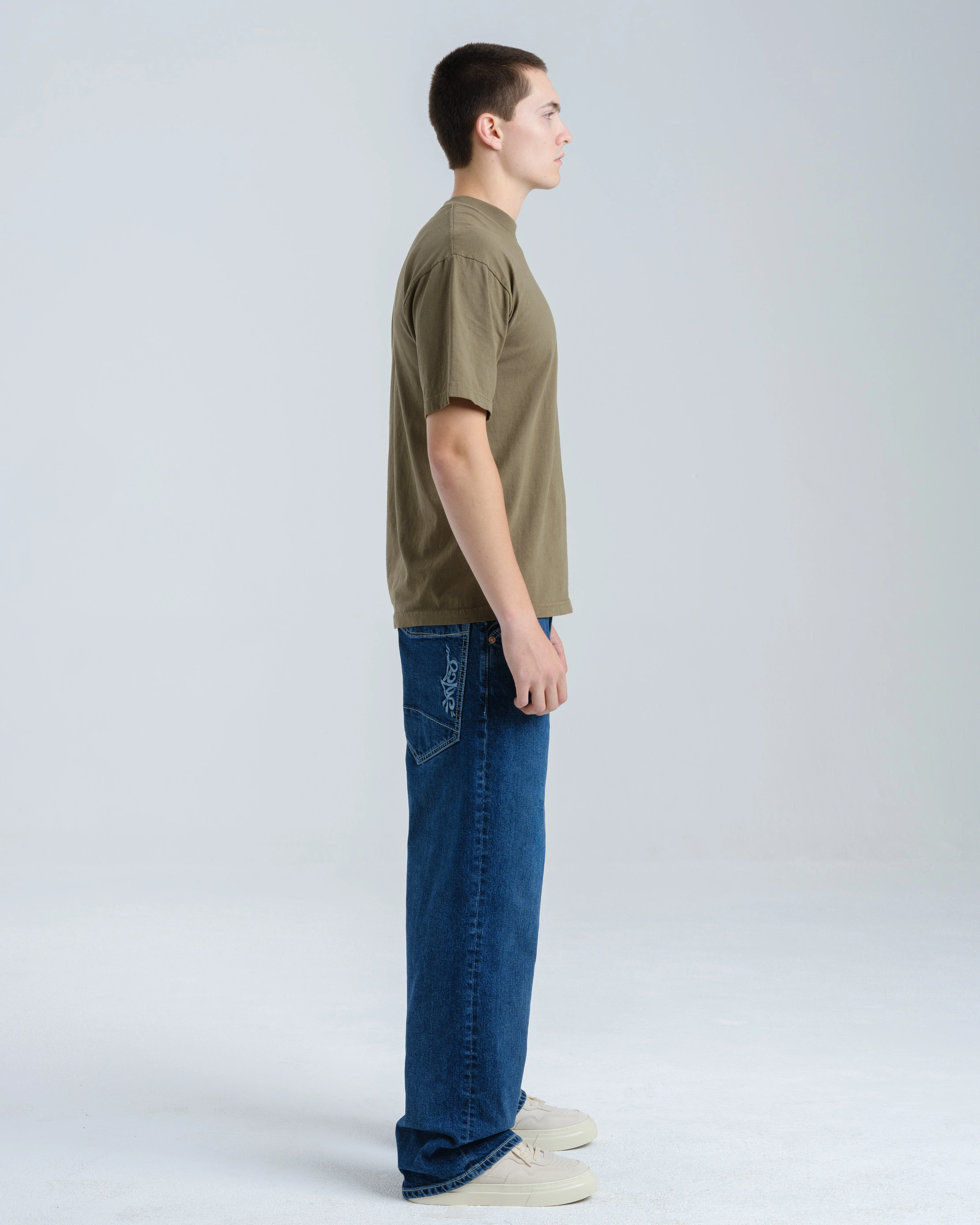 Pivot. 21". Hand-Sand Dark Stone. - Image 5