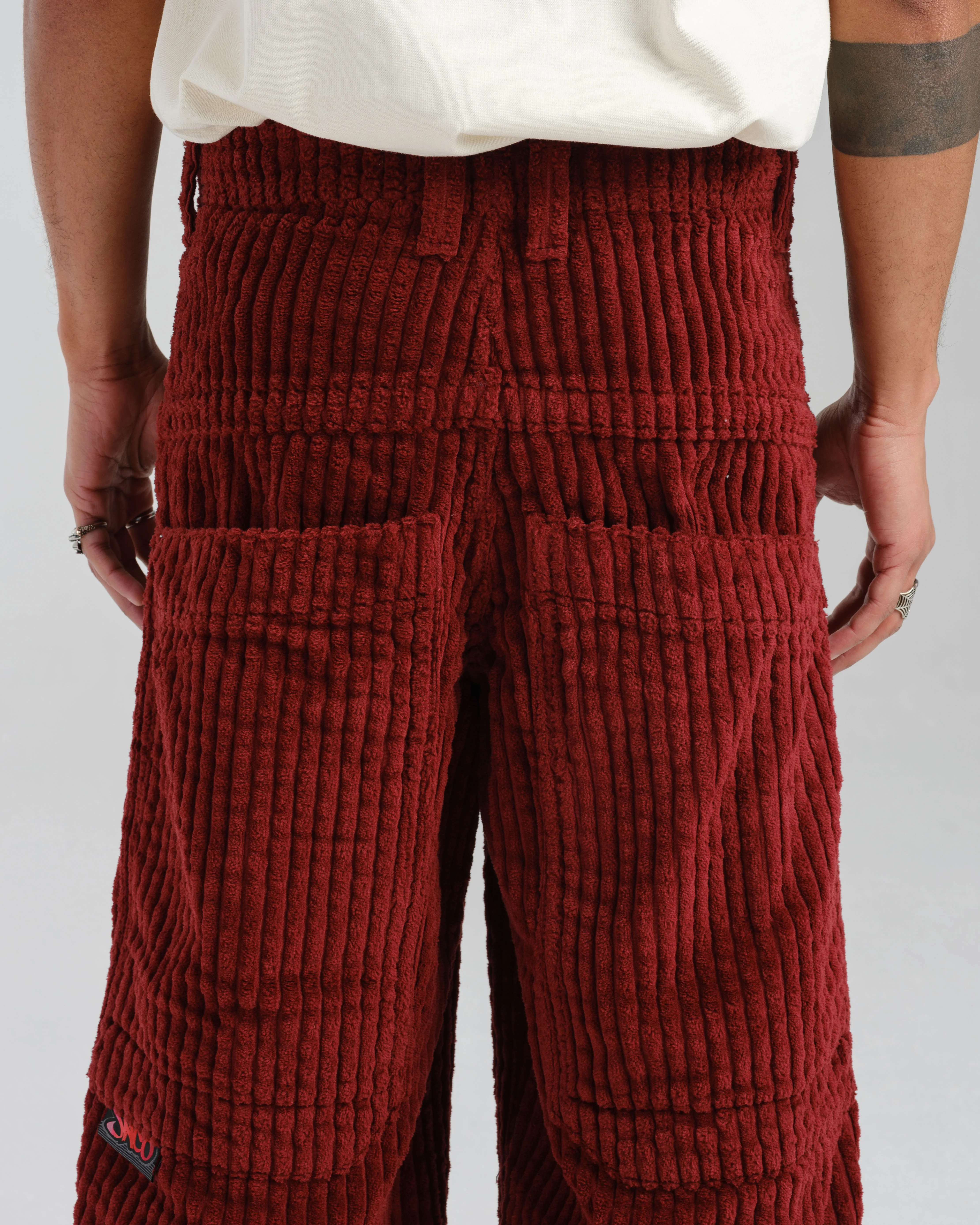 Rollin. 26". 2 Wale Corduroy. Burgundy. - Image 7