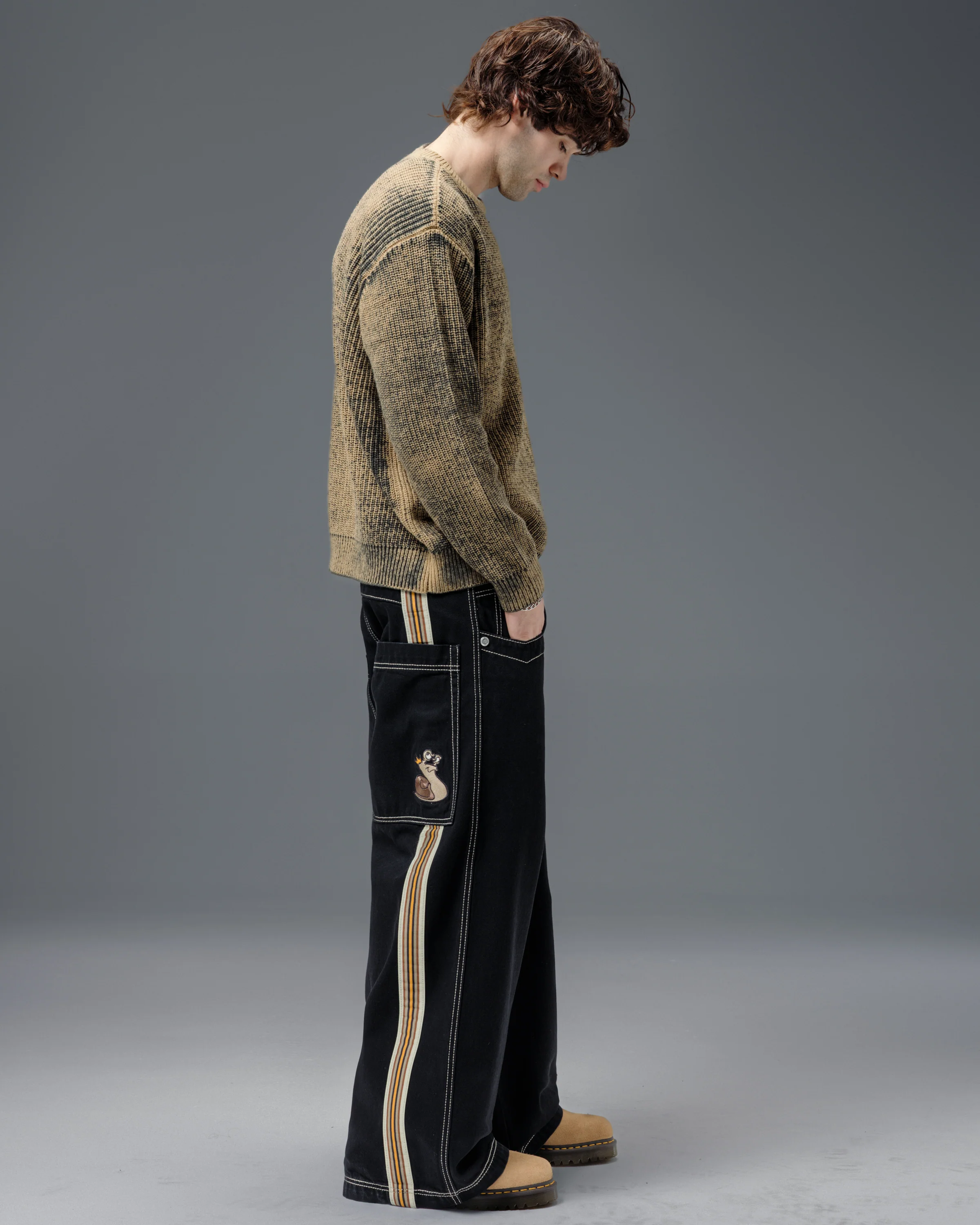 Slug. 26". Jet Black. - Image 10