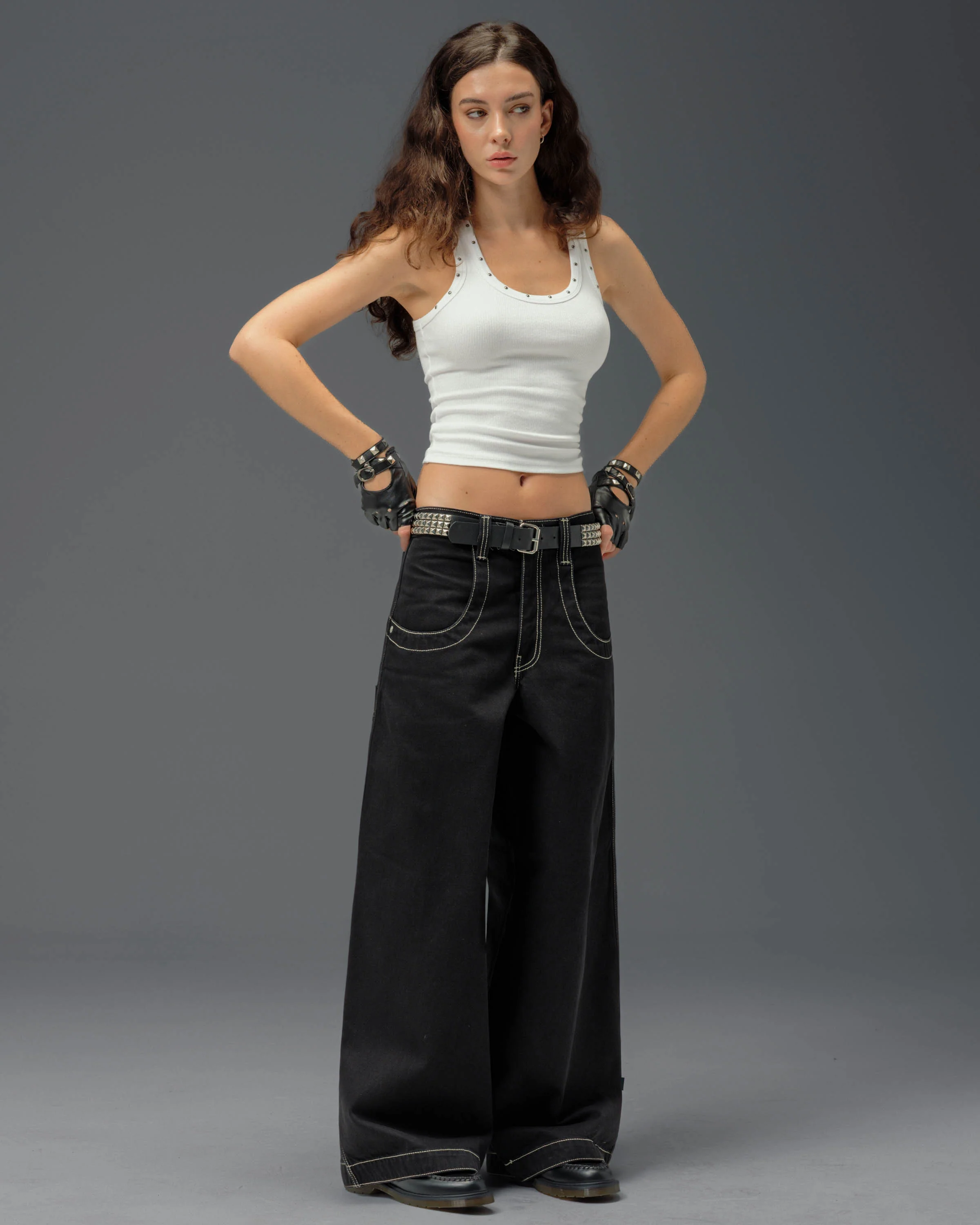 W Artistical Uprising. 26". Jet Black. - Image 9