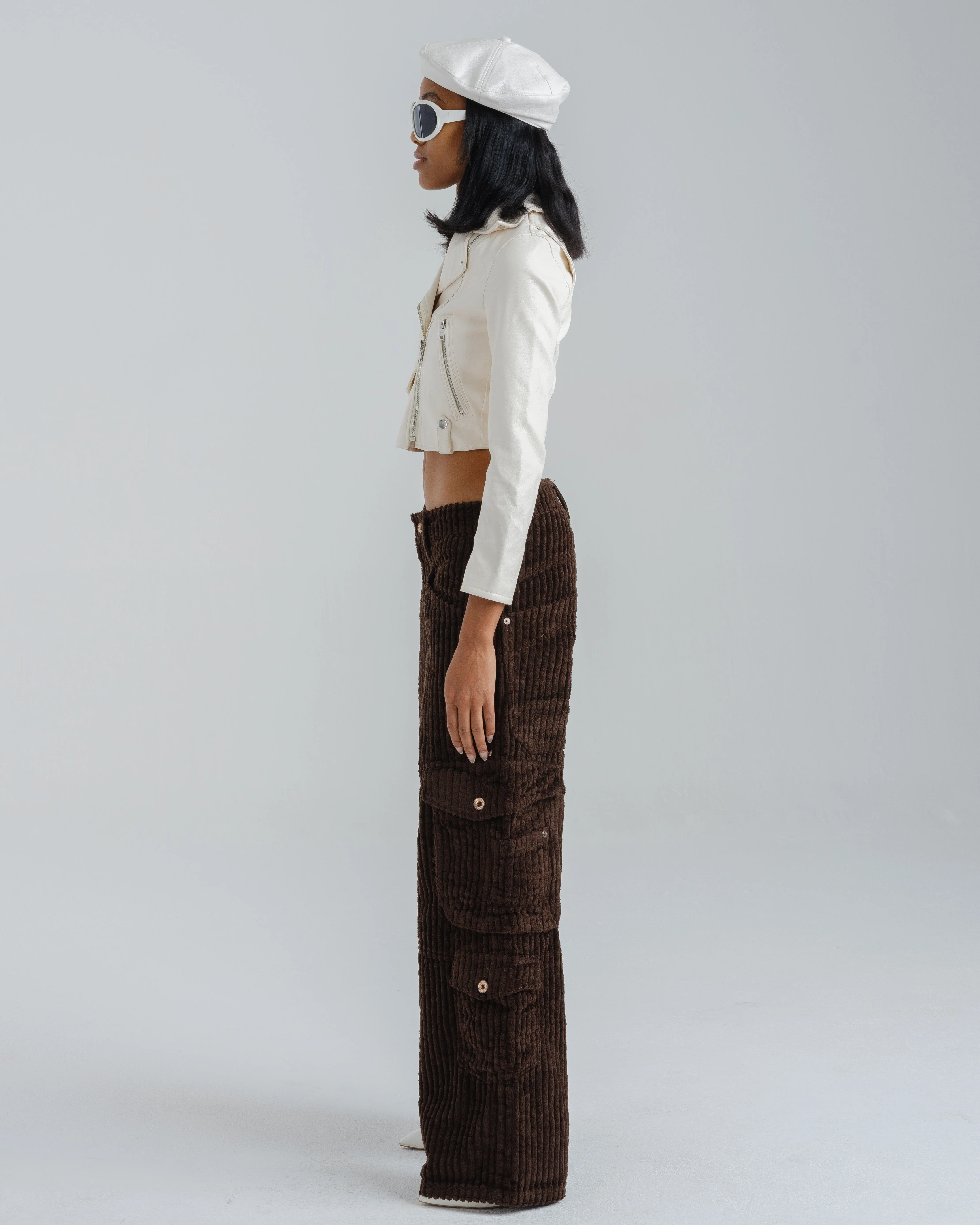 W Quad Cargo. 23". 2 Wale Corduroy. Java Brown. - Image 4