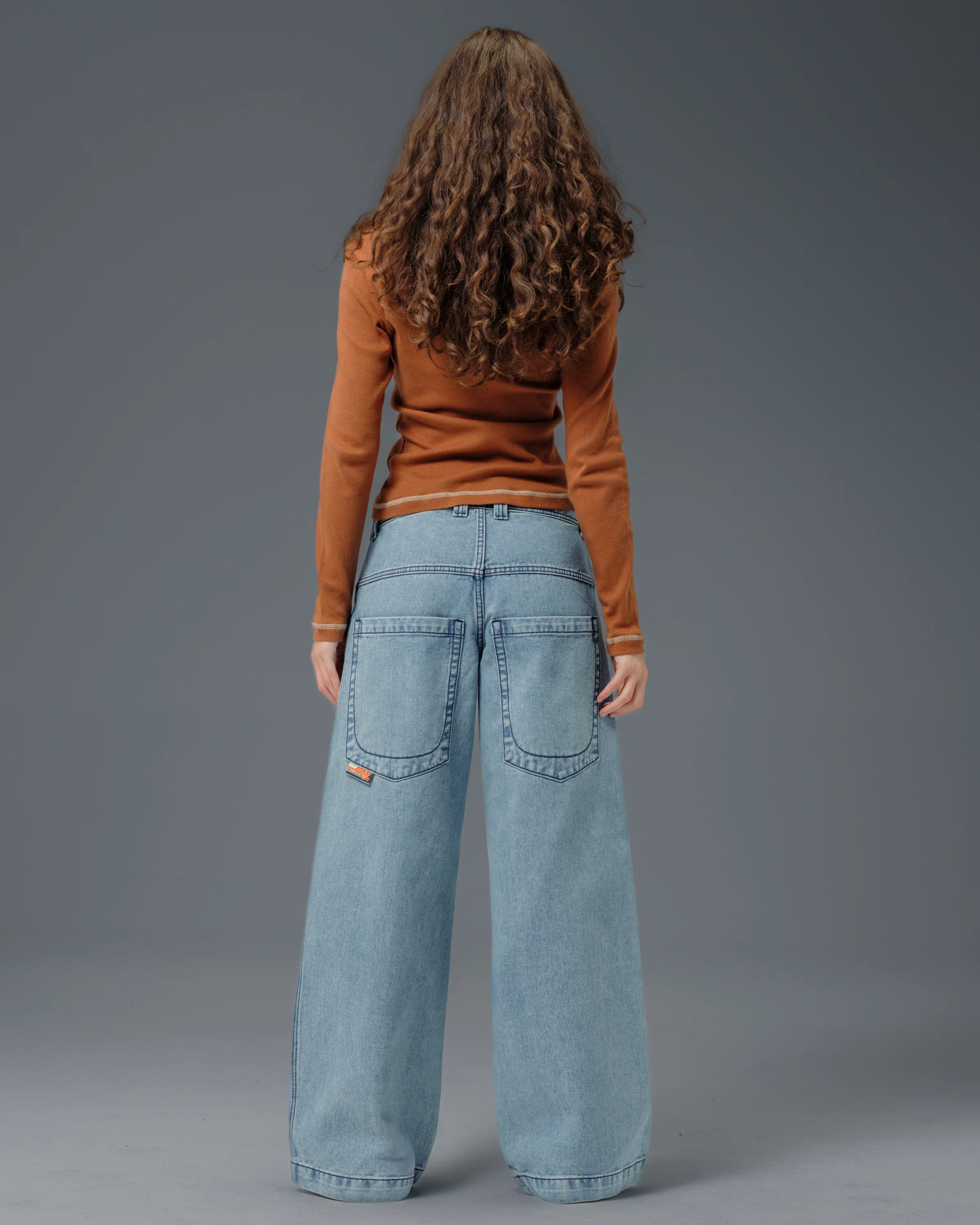 W Road Kill. 24". Antique. - Image 5