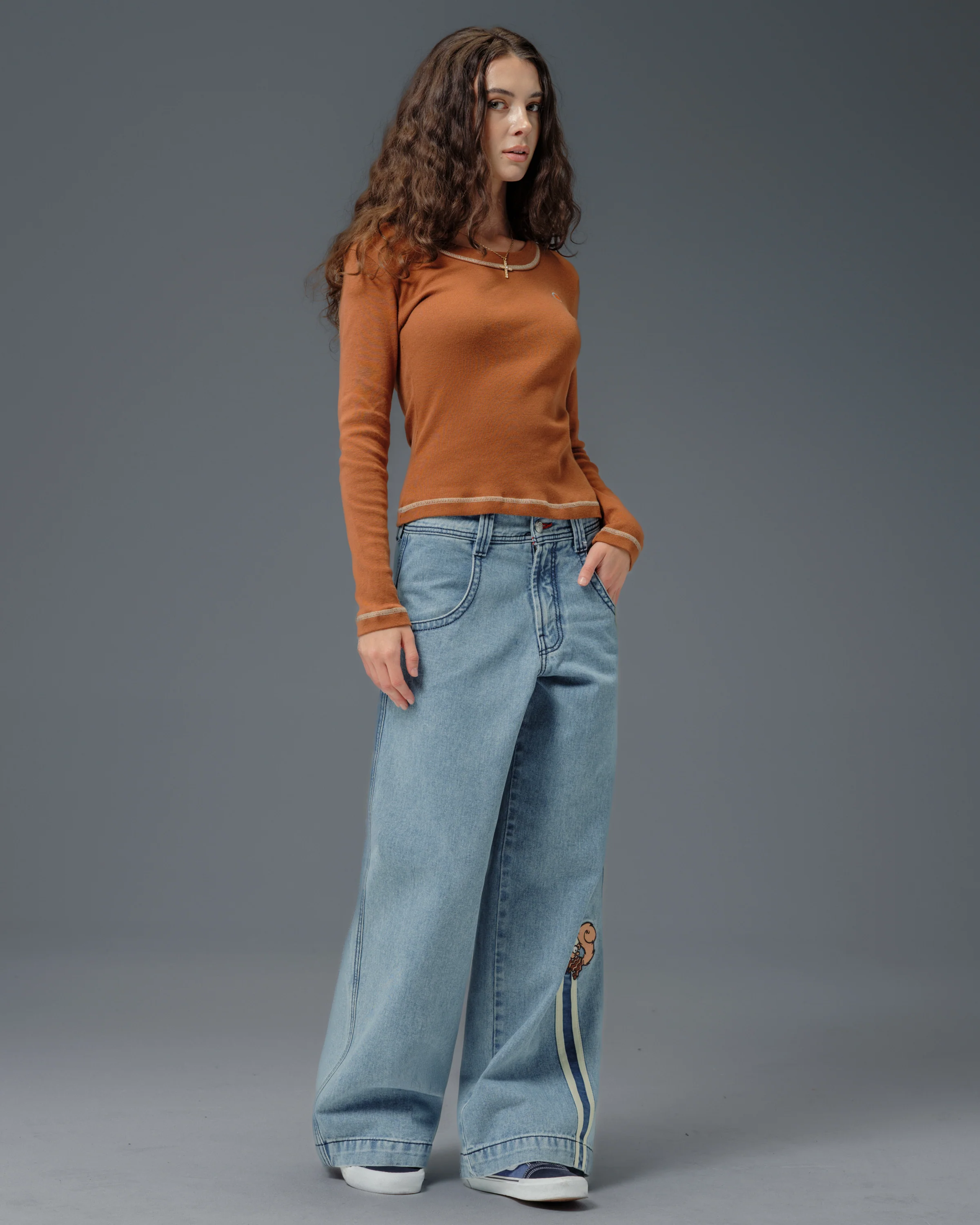 W Road Kill. 24". Antique. - Image 8