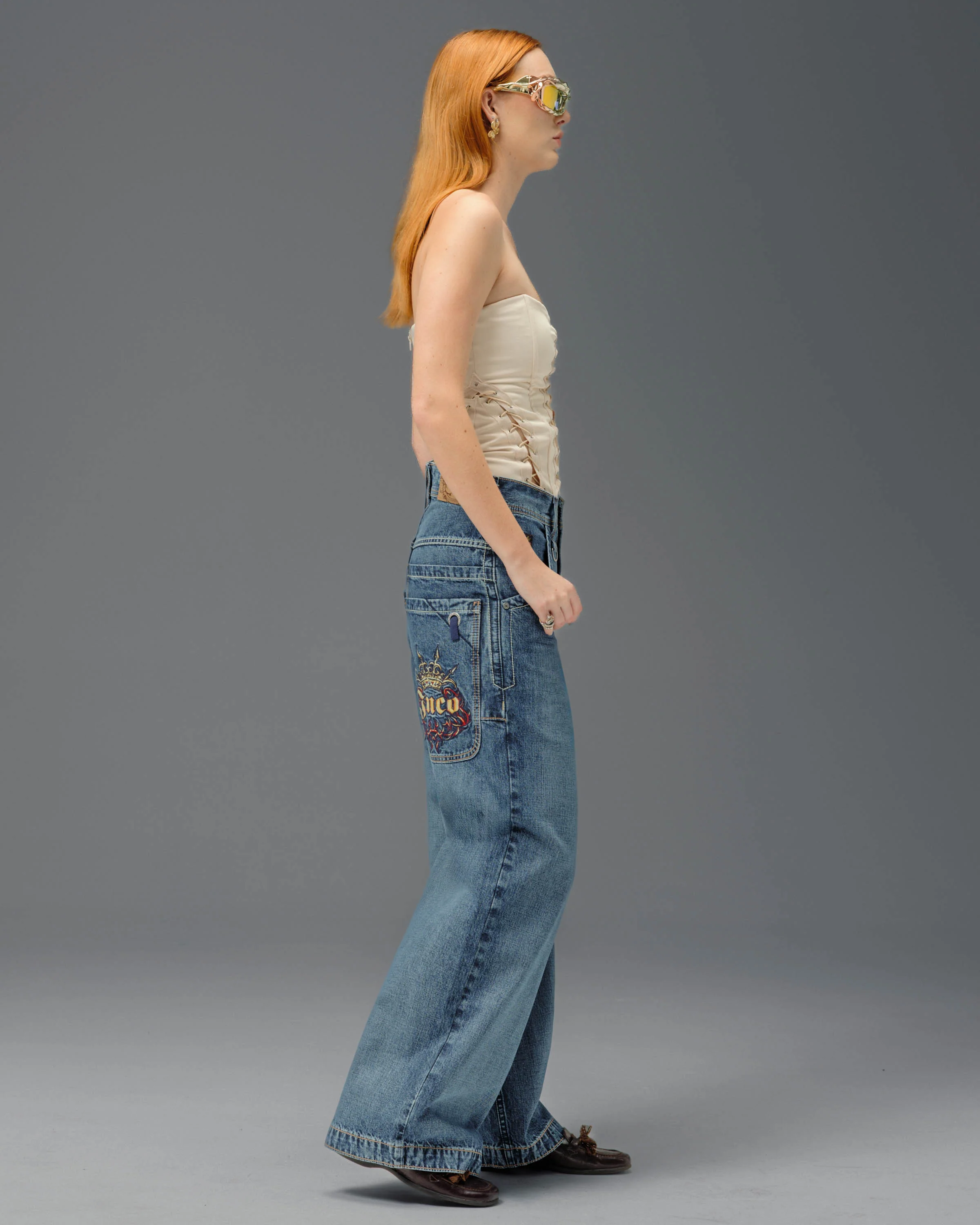 W Royal. 23". Hand-Sand Dark Stone. - Image 7