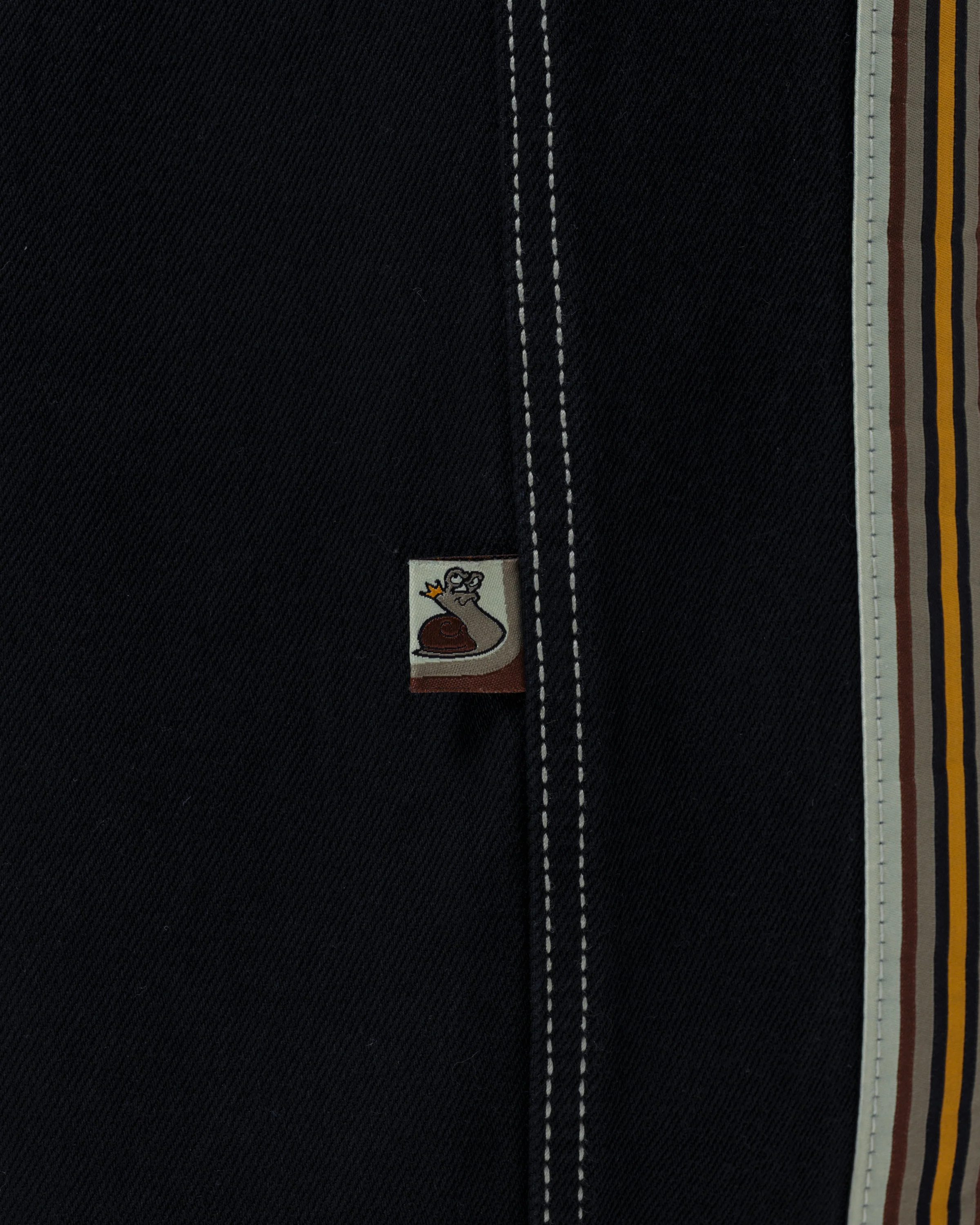 W Slug. 26". Jet Black. - Image 14