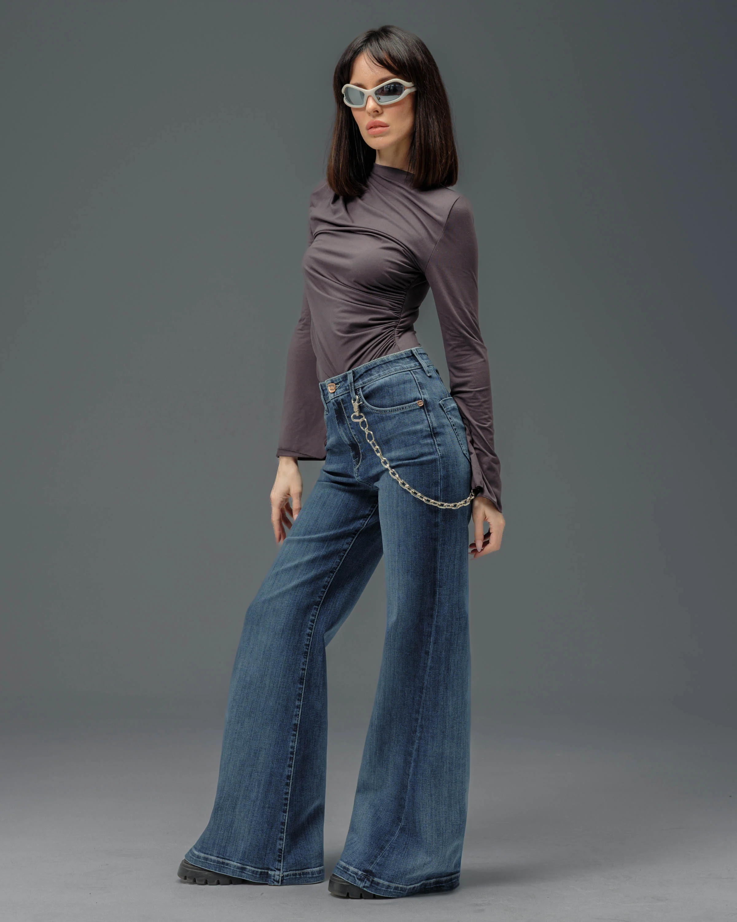 Vivianite. 28". Hand-Sand Dark Stone. - Image 5