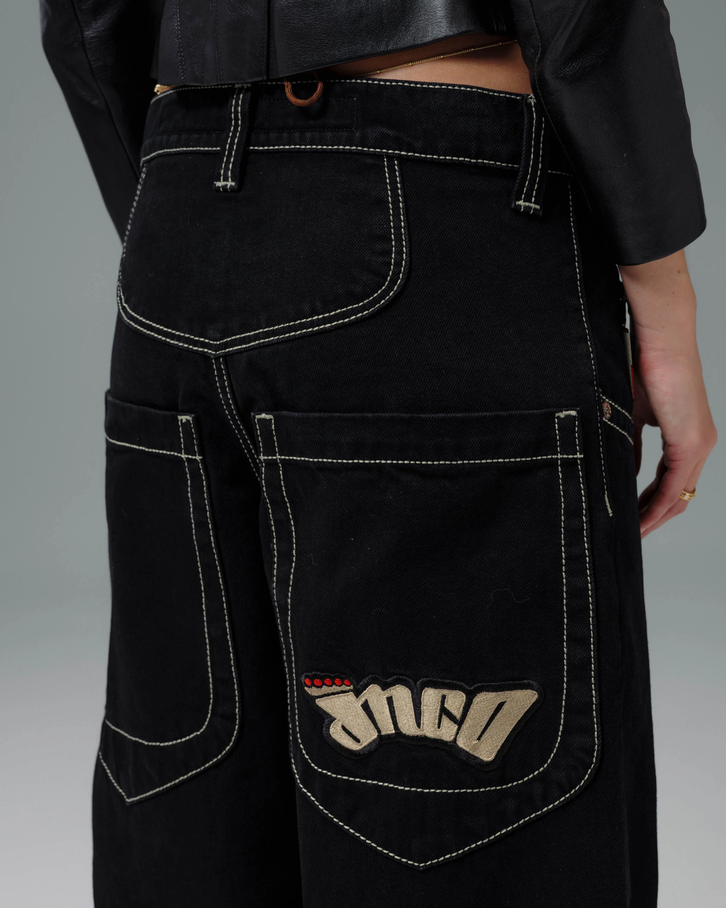 W169 Low Down. 20". Jet Black. - Image 9